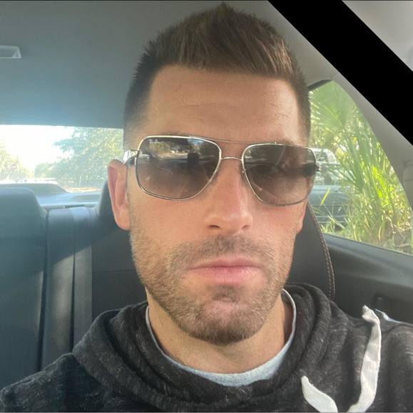 Meet your Posher, Thomas - Picture 1 of 1